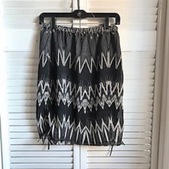 1. State Sheer Hem Black Zigzag Patterned Skirt - Picture 3 of 7